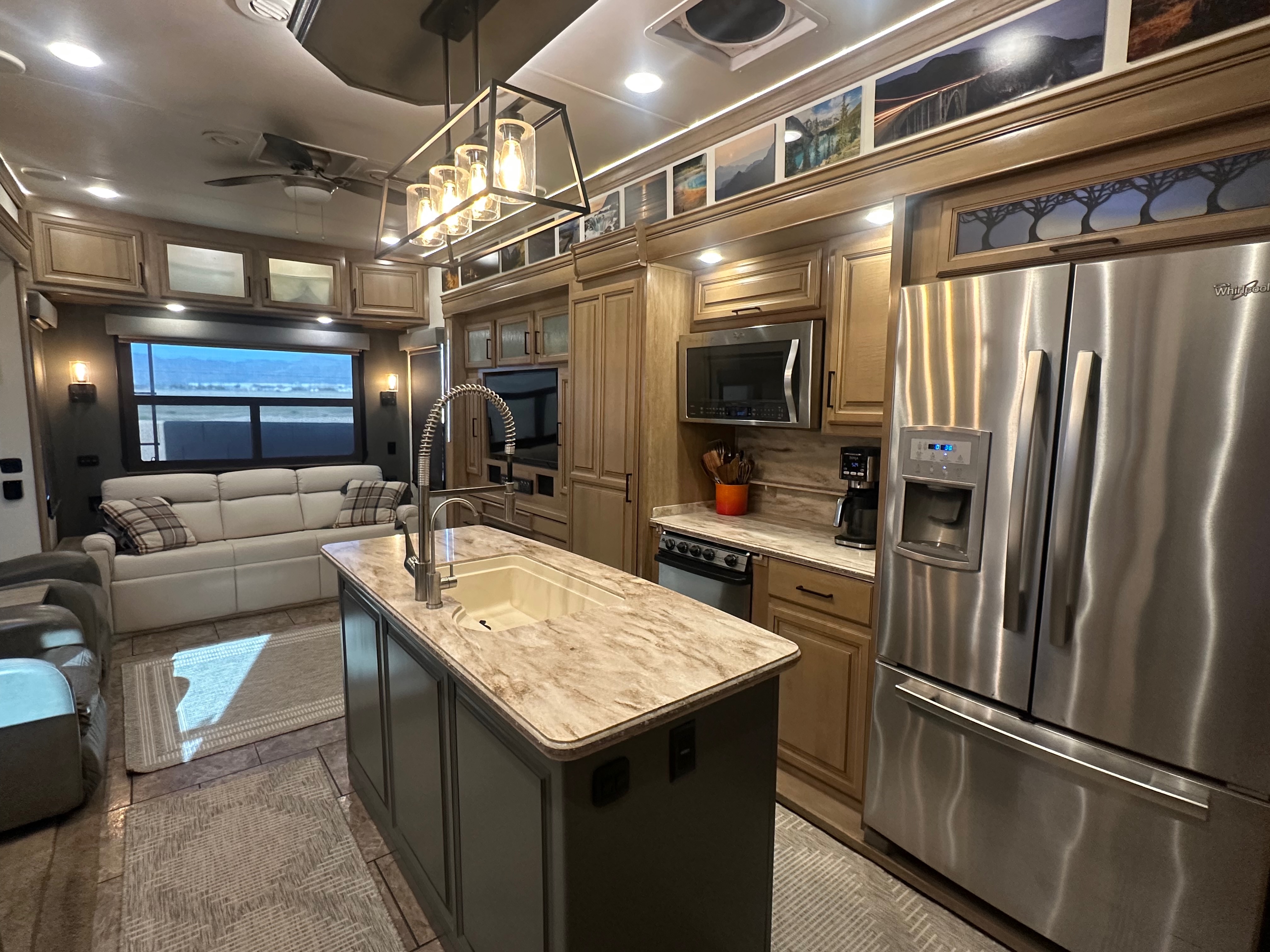 Kitchen/Dining photo 9